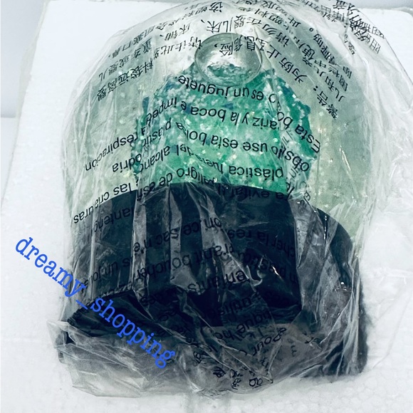 NIB Waterford 2021 Times Square Snow Globe Gift Of Happiness Home Decor #1055465 - Picture 6 of 11